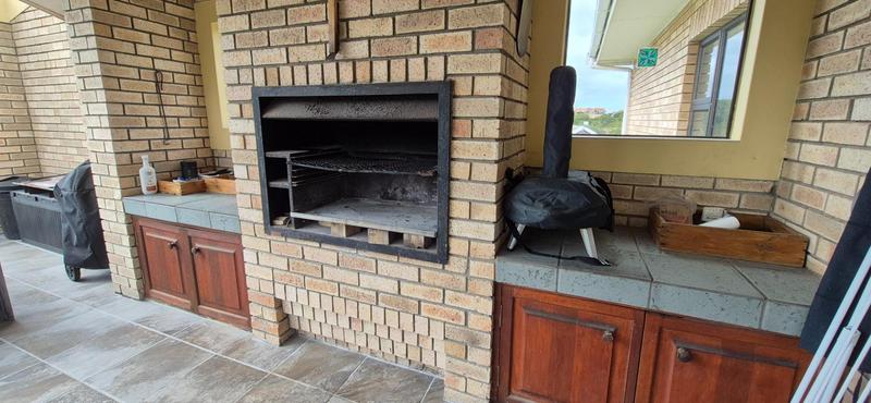 To Let 4 Bedroom Property for Rent in Hersham Western Cape